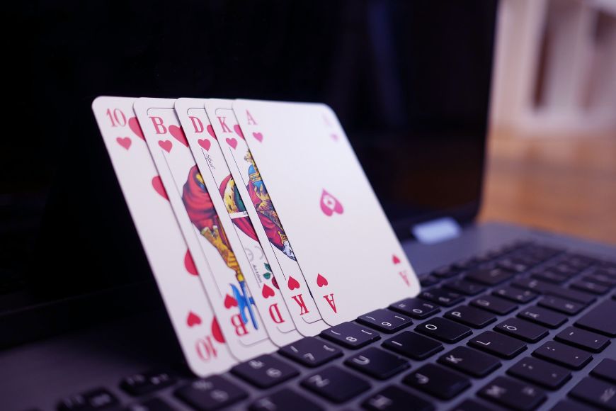 how to stay safe while gambling online in nigeria